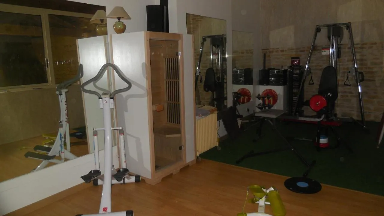 Chambre D'Hotes La Jument Grise Lescheroux